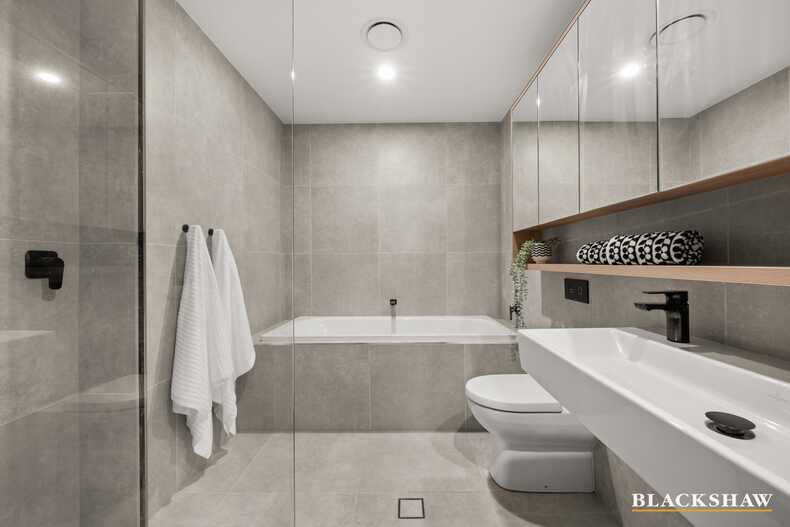 24/2 David Street Turner