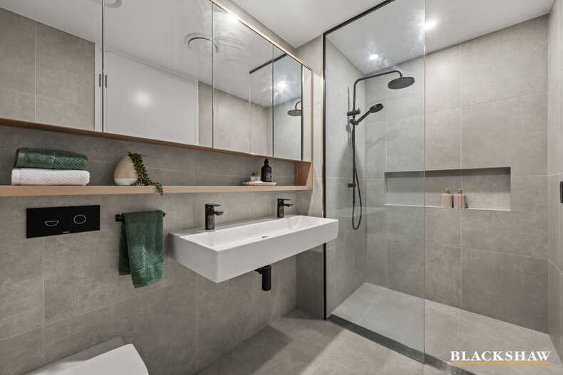 24/2 David Street Turner