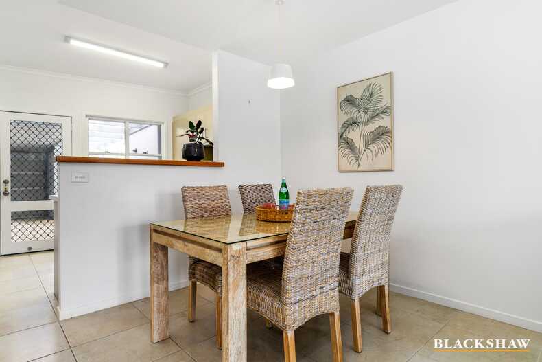 2/33 Clyde Street Batemans Bay