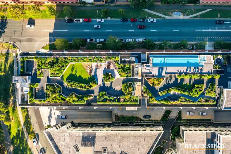 812/335 Anketell Street Greenway