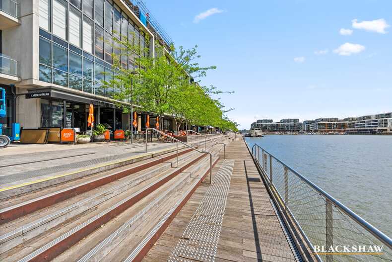 83/43 Eastlake Parade Kingston