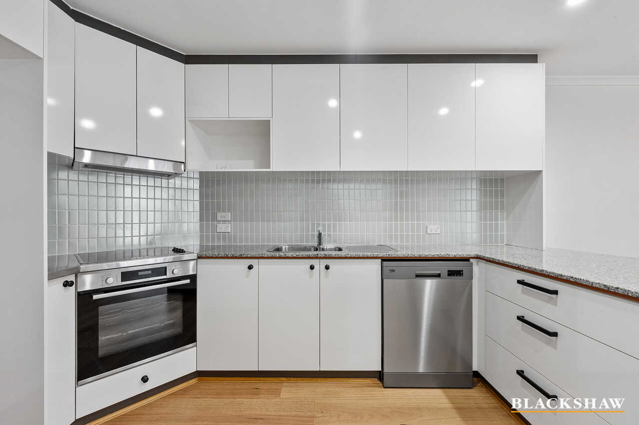 46/66 Allara Street City