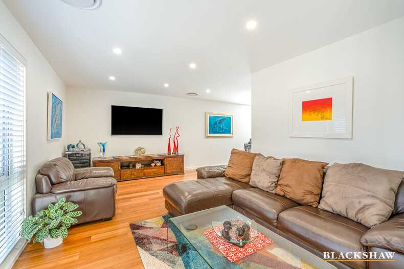 13 Erldunda Circuit  Hawker