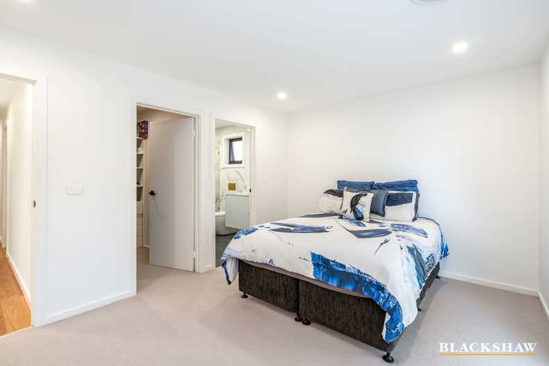 13 Erldunda Circuit  Hawker