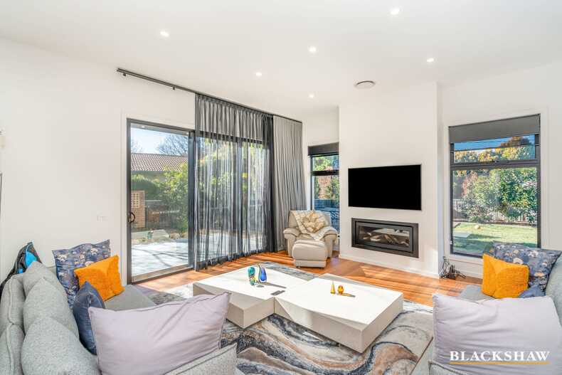 13 Erldunda Circuit  Hawker