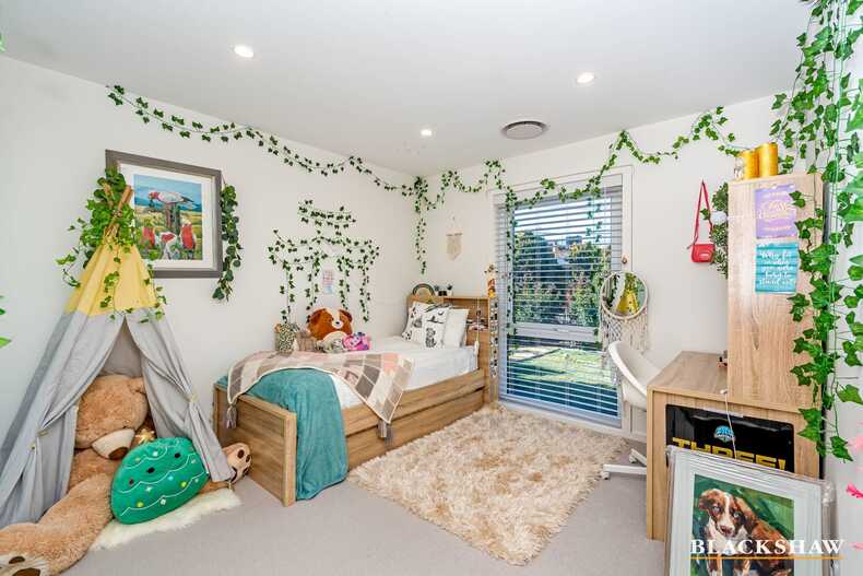 13 Erldunda Circuit  Hawker