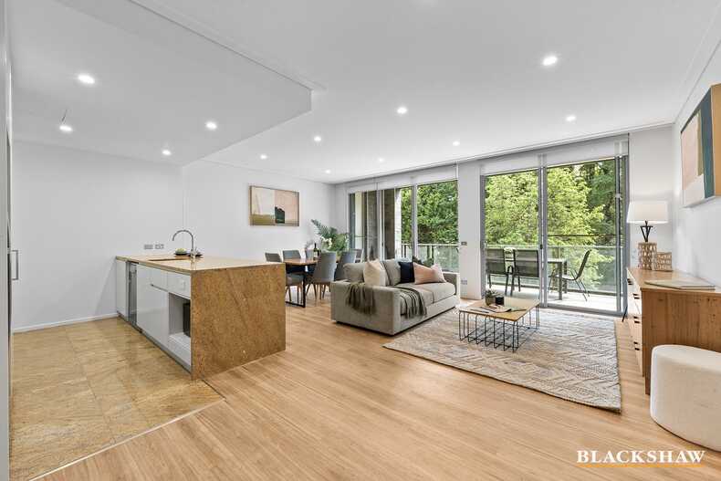 68/15 Coranderrk Street City