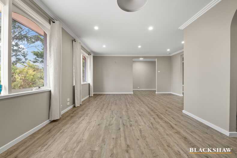 12 Vansittart Crescent Kambah