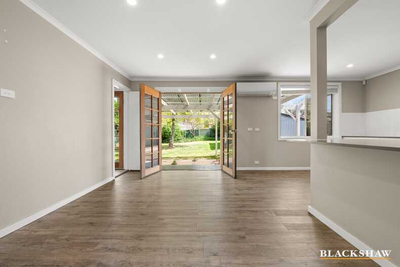 12 Vansittart Crescent Kambah