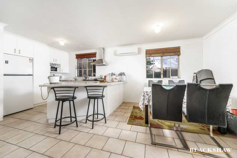 1/85 Port Jackson Circuit  Phillip