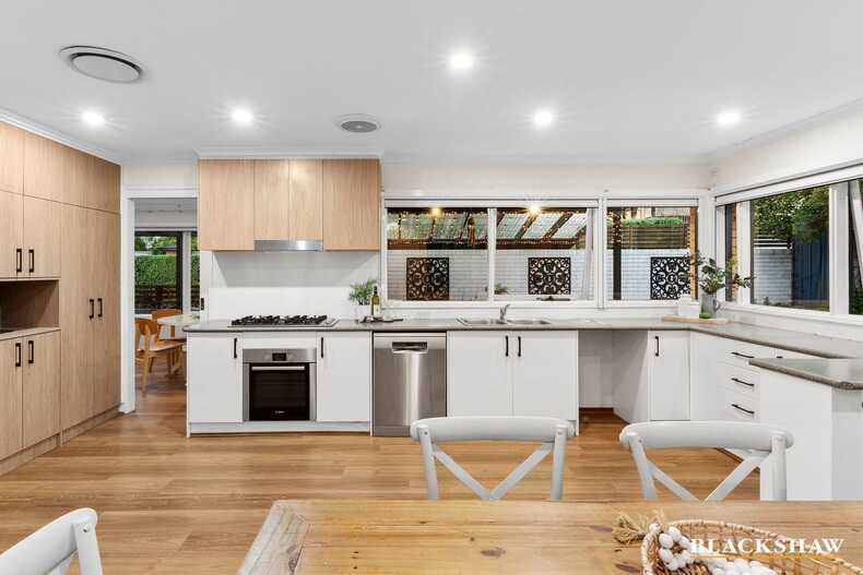 48 Prichard Circuit Richardson