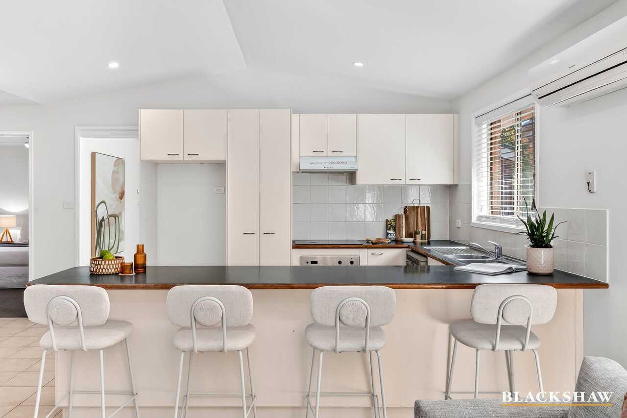 70 Wanderer Court Amaroo