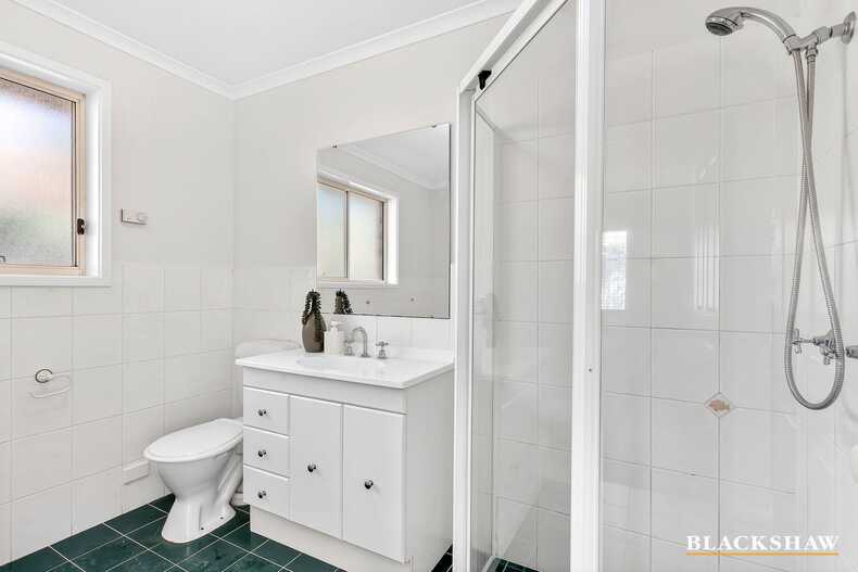 70 Wanderer Court Amaroo