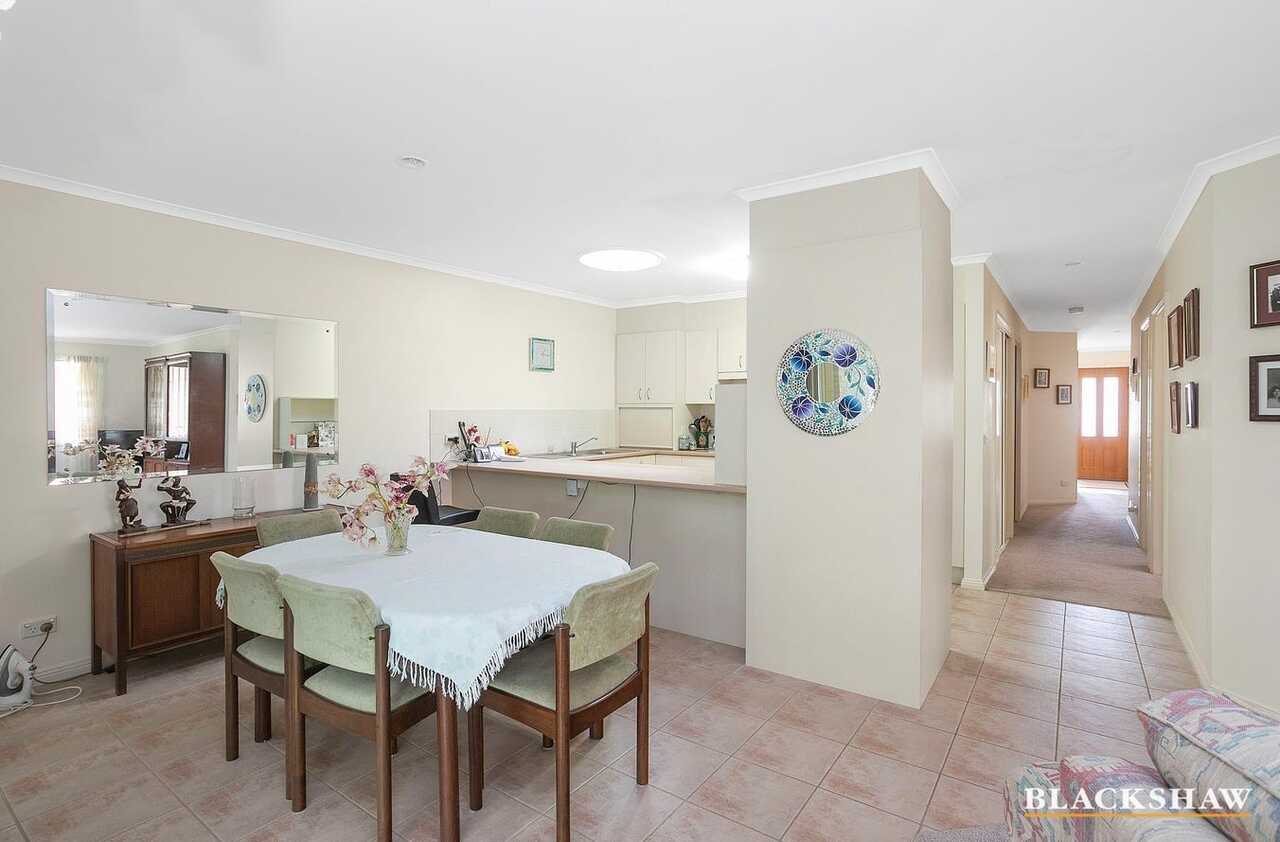 33a Thomas Mitchell Crescent Sunshine Bay