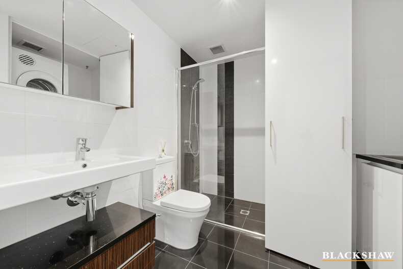 1201/240 Bunda Street  City