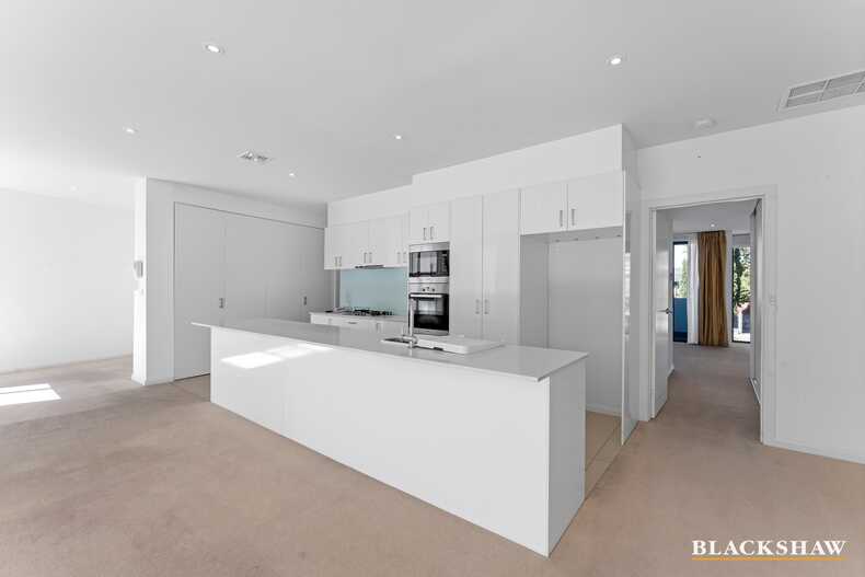 24/28 Canberra Avenue Forrest