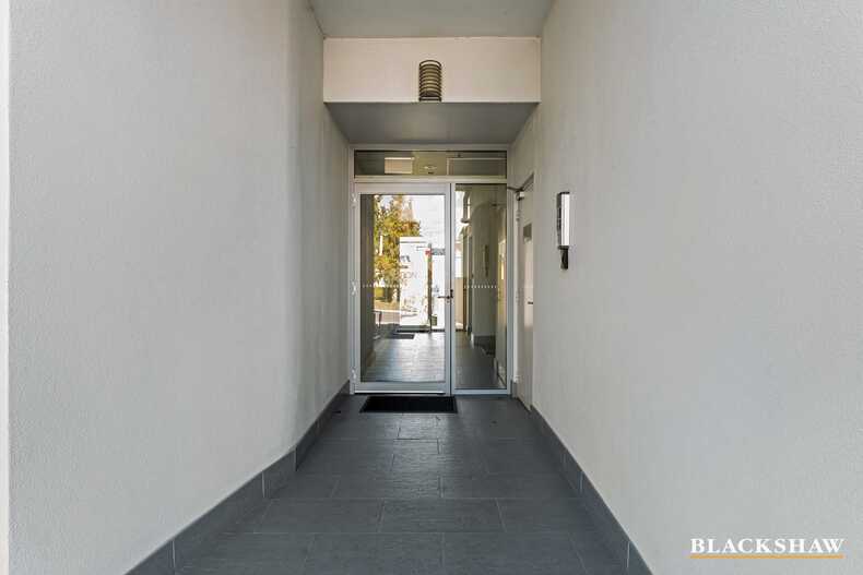 24/28 Canberra Avenue Forrest