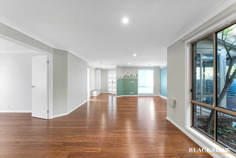 51 Lewis Luxton Avenue Gordon