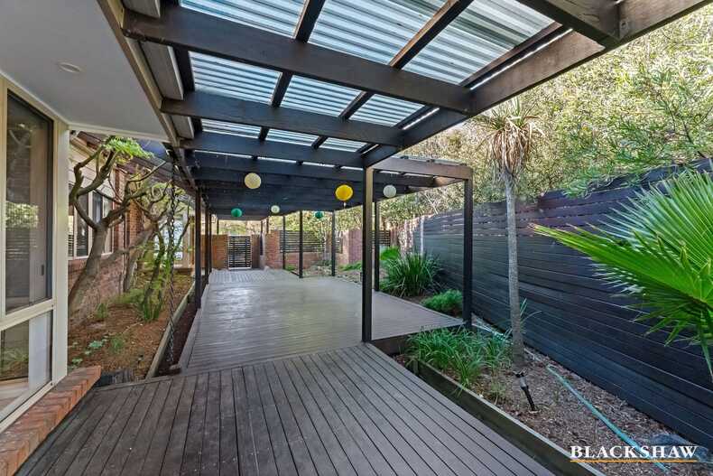 51 Lewis Luxton Avenue Gordon