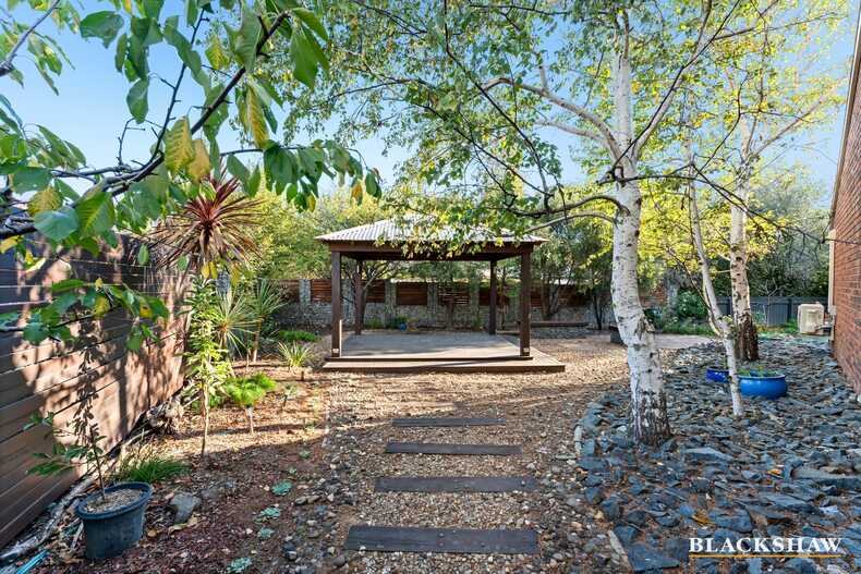 51 Lewis Luxton Avenue Gordon