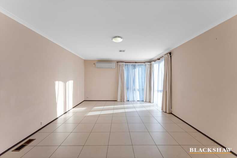 12 Schlam Place Kambah