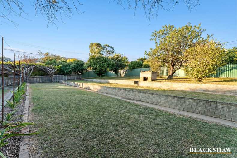 12 Schlam Place Kambah