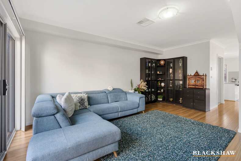 46/41 Philip Hodgins Street Wright