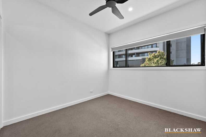 10/22 Max Jacobs Avenue Wright