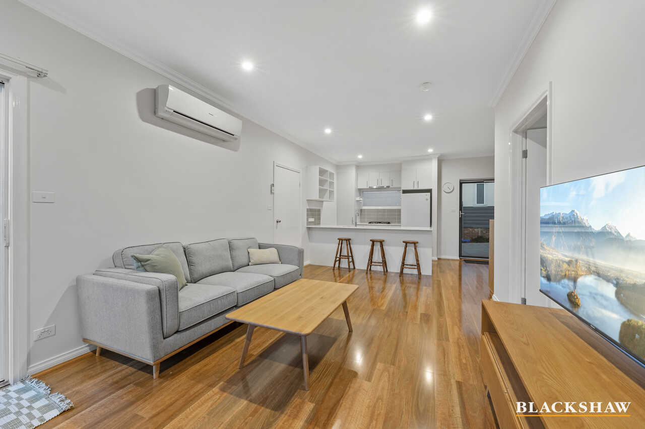 2/29 Morton Street Queanbeyan