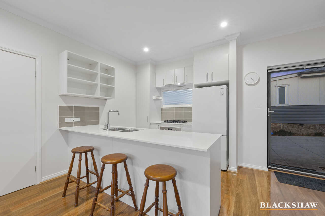 2/29 Morton Street Queanbeyan