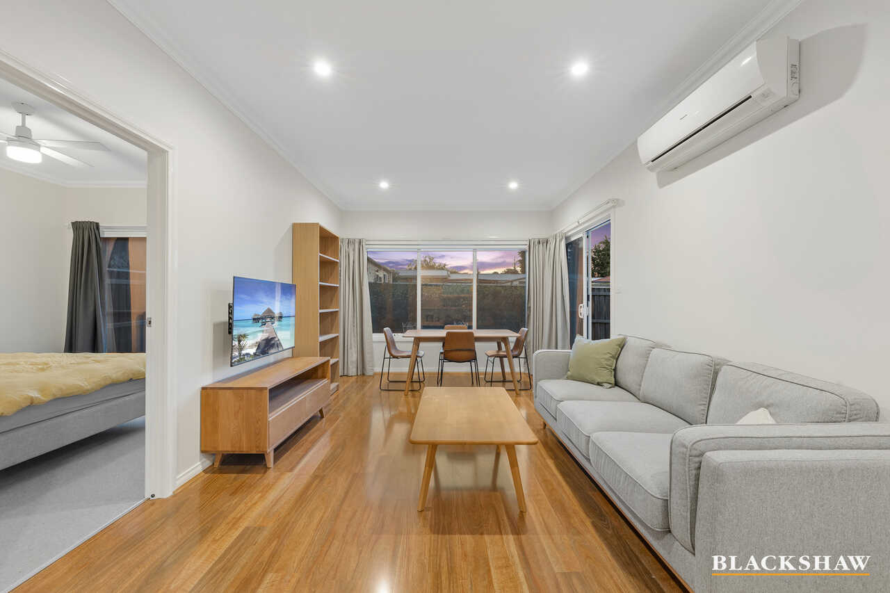 2/29 Morton Street Queanbeyan