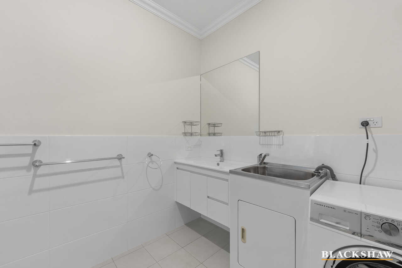 2/29 Morton Street Queanbeyan