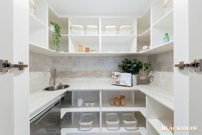 805/72 Allara Street City