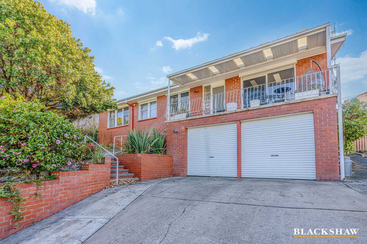 9 Withers Place Weston