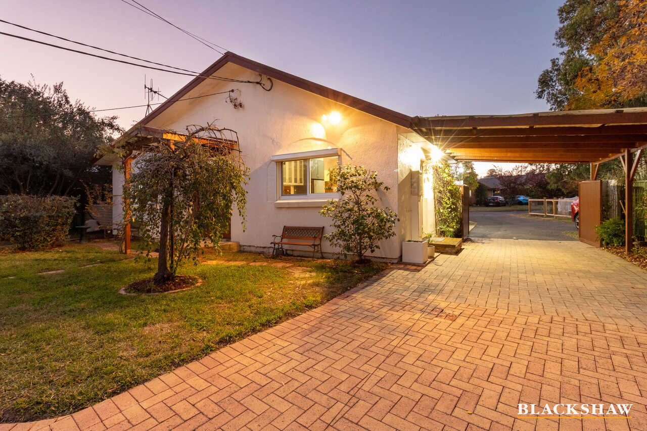 32 Wambool Street Narrabundah