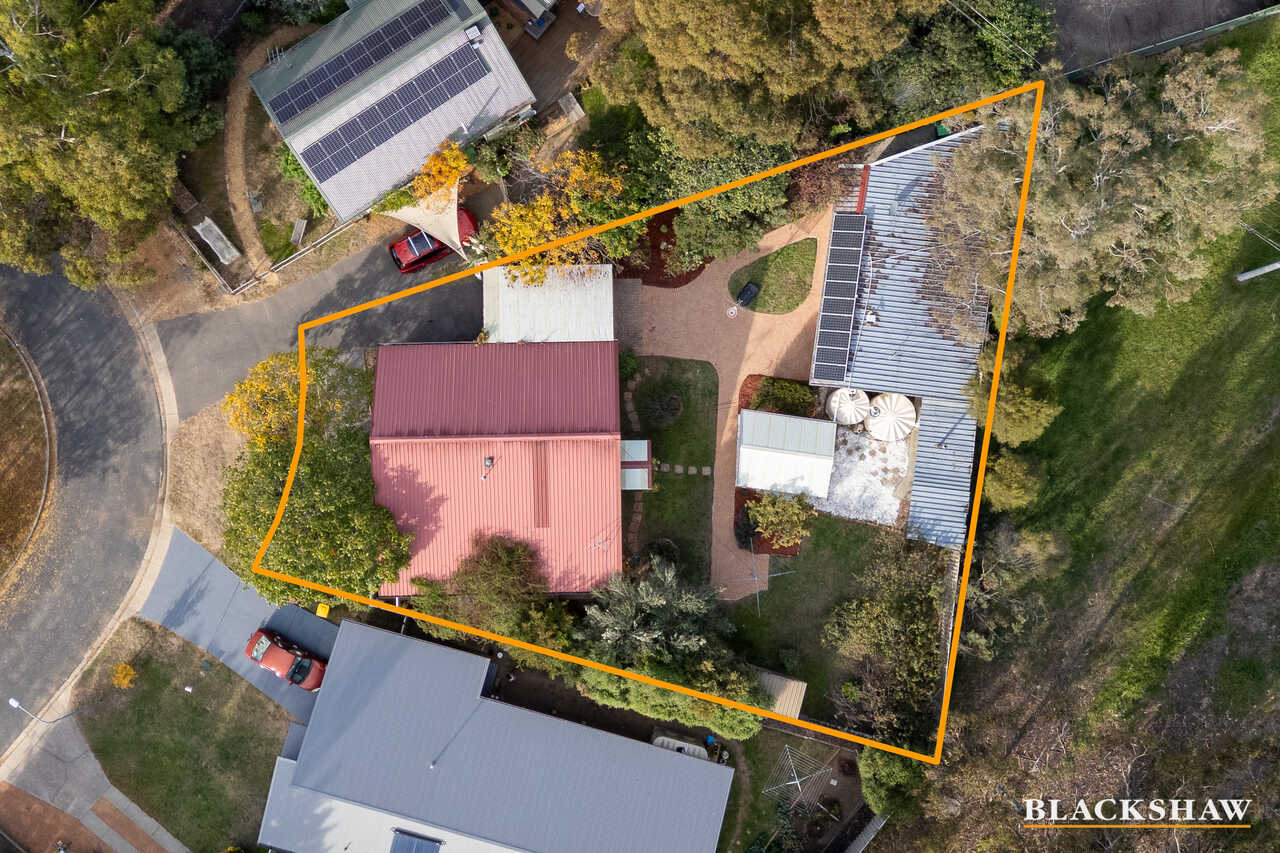 32 Wambool Street Narrabundah