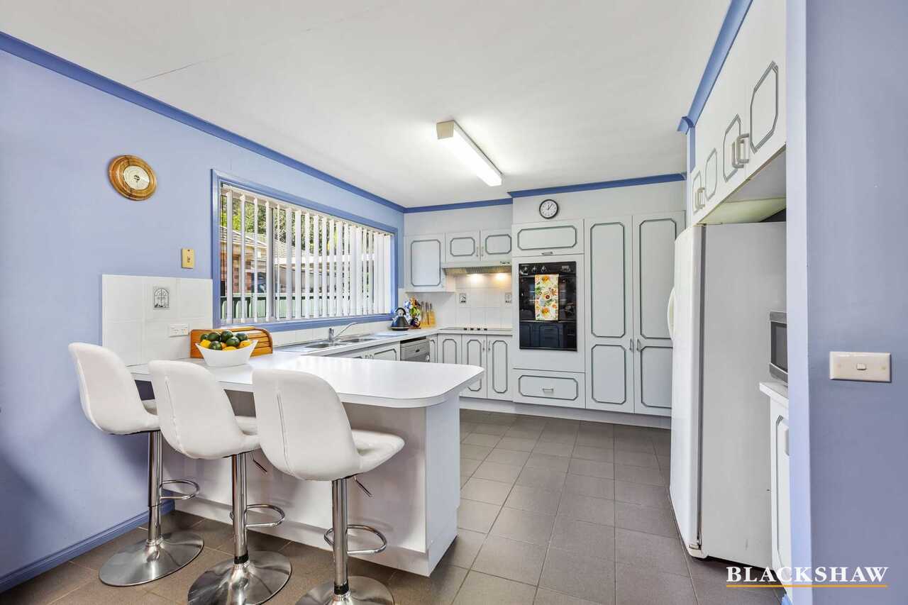 11 Christopher Crescent Batehaven