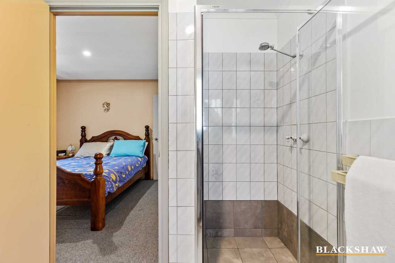 11 Christopher Crescent Batehaven
