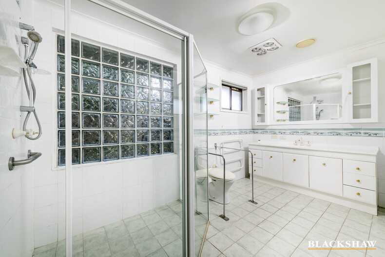 25 Mortlock Circuit Kaleen