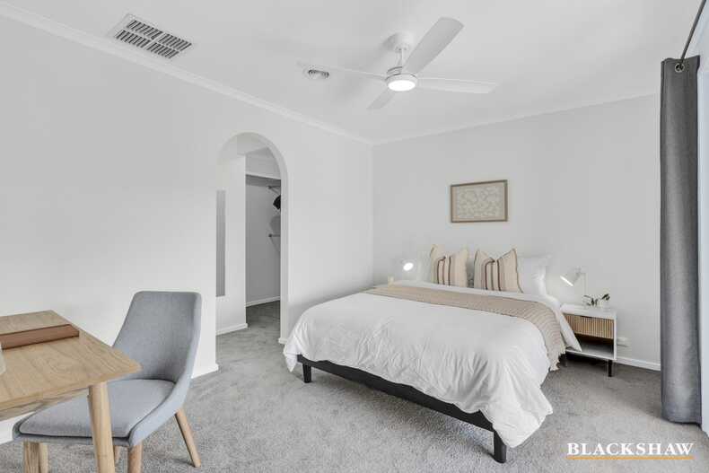 12 Bonrook Street Hawker
