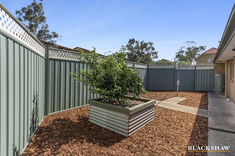 12 Bonrook Street Hawker