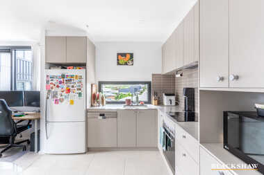 61/1 Buningyong Street Watson