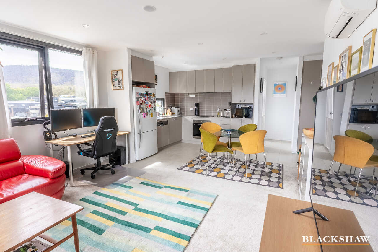 61/1 Buningyong Street Watson