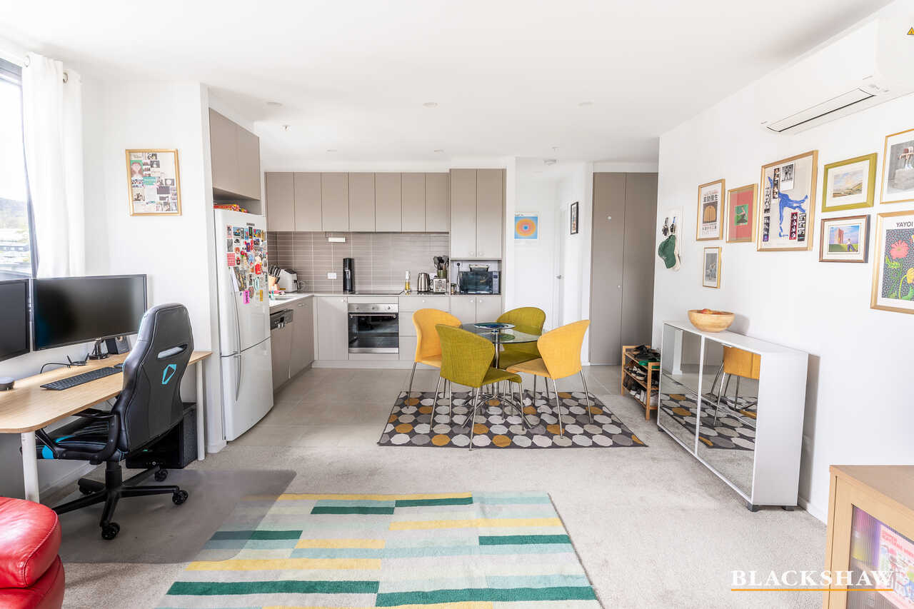 61/1 Buningyong Street Watson