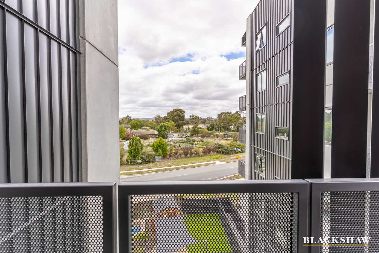 61/1 Buningyong Street Watson