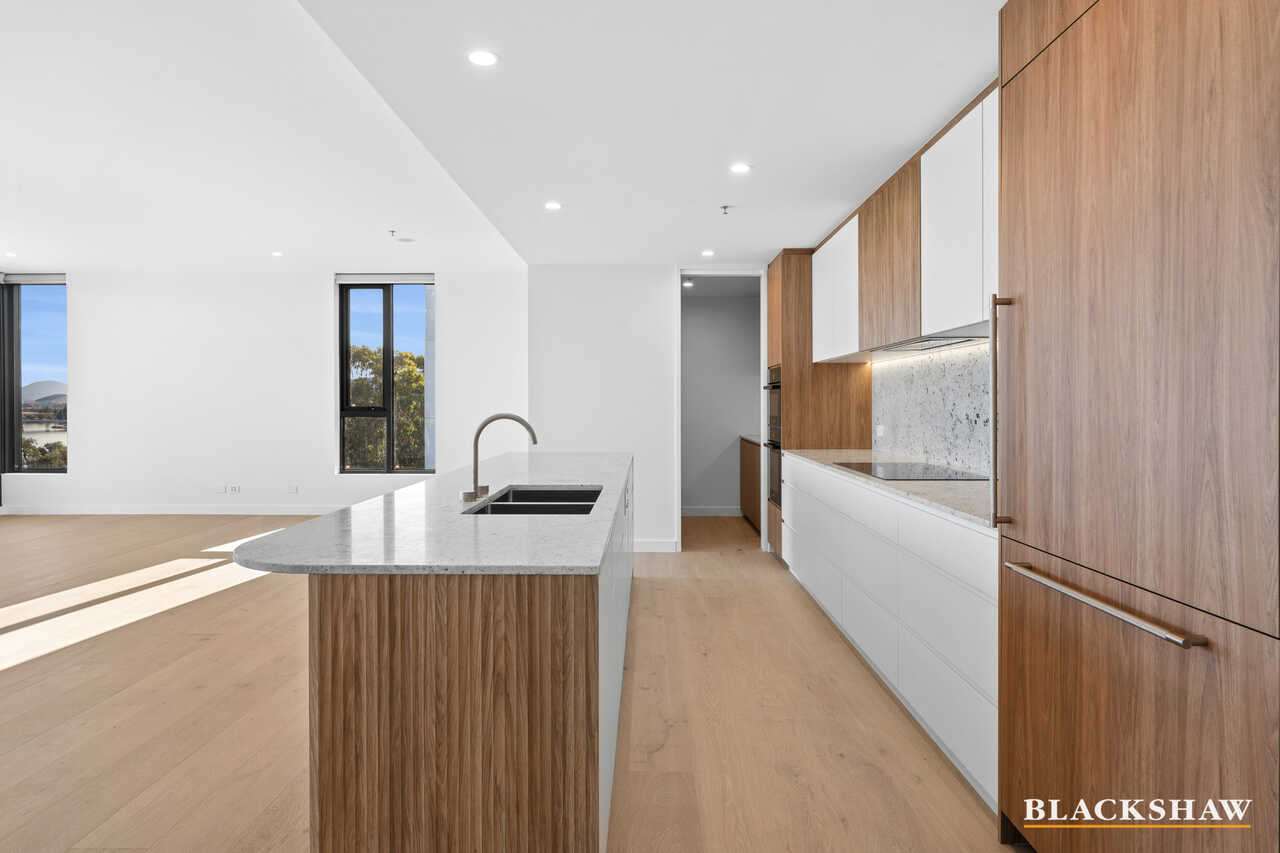 Level 8/64/62 Constitution Avenue Parkes