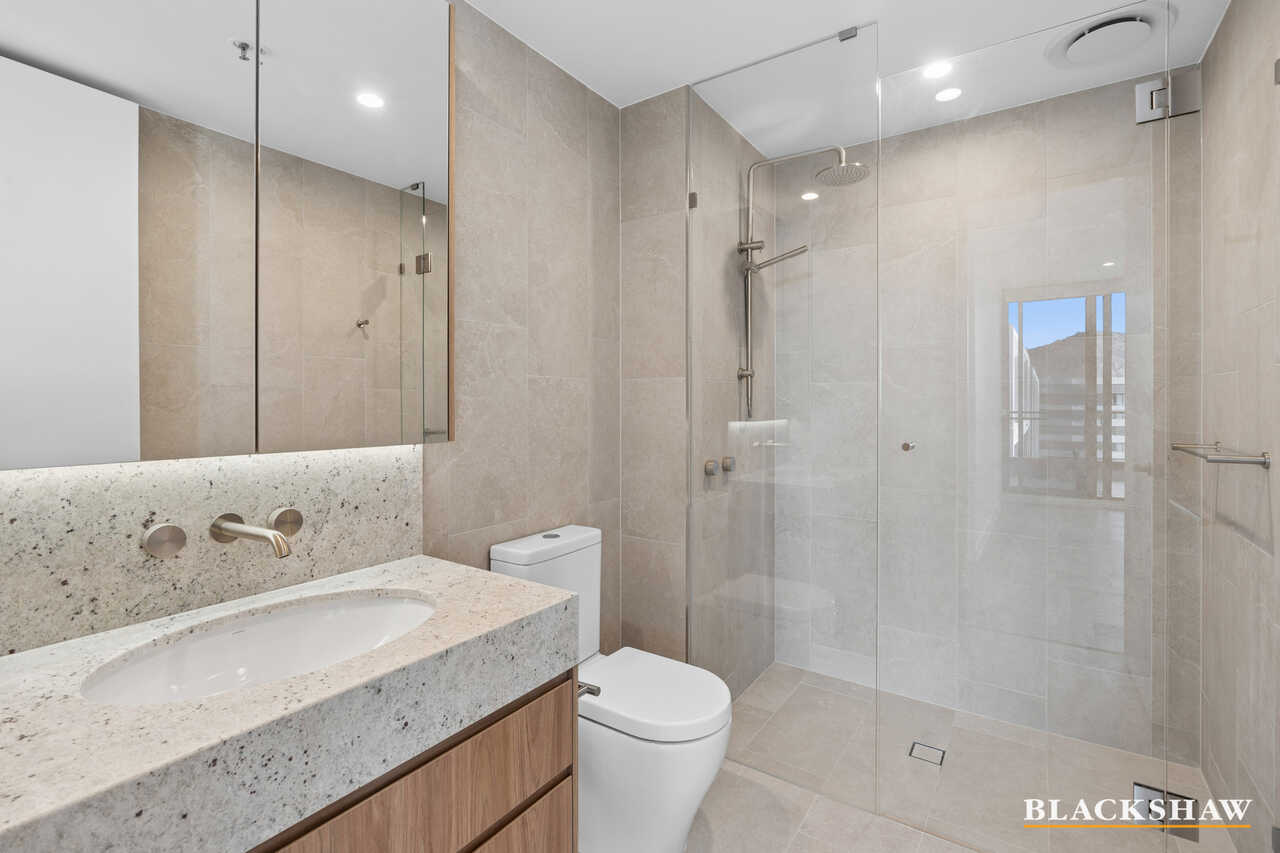 Level 8/64/62 Constitution Avenue Parkes