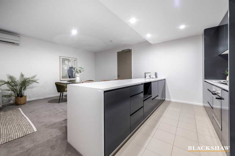 204/50 Eastlake Parade Kingston