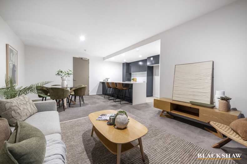 204/50 Eastlake Parade Kingston