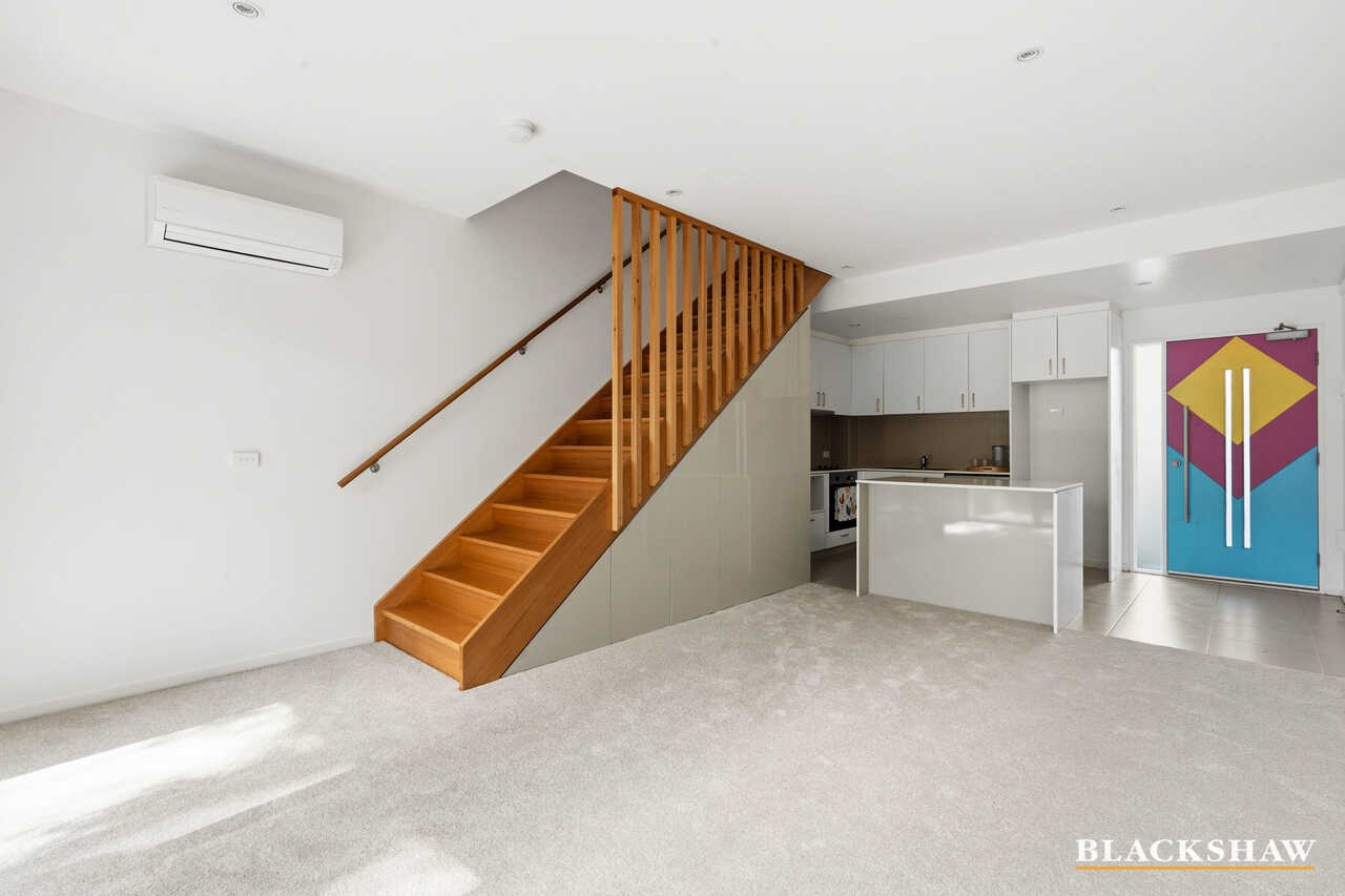 15/93 Nemarang Crescent Waramanga